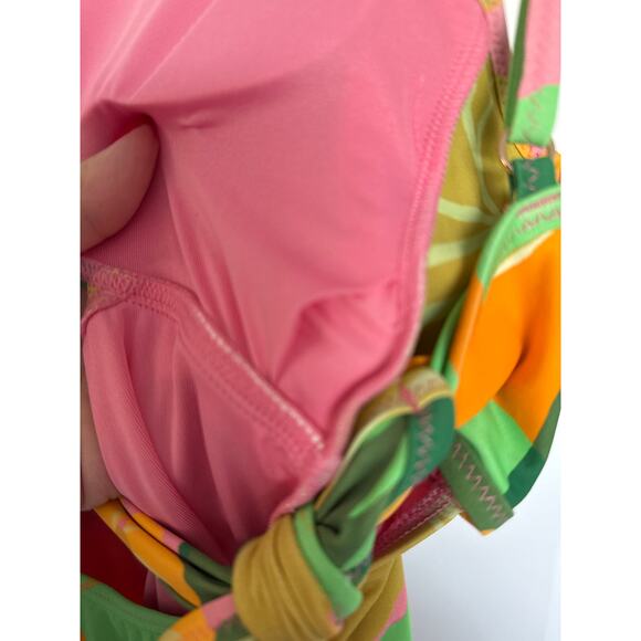 NWT Kate Spade Cutout One Piece Swimsuit in Cucumber Floral, M - Picture 3 of 5